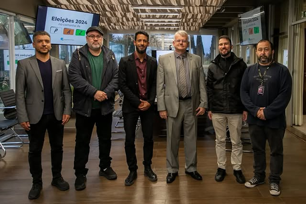 TRE-PR e Arfoc/PR firmam pacto por eleições seguras e livres de desinformação